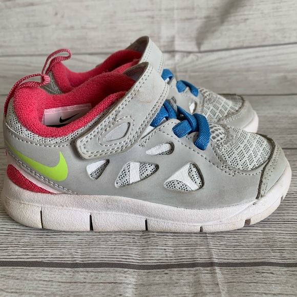 toddler girl gray nike shoes